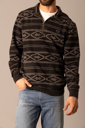 Crupper Pullover